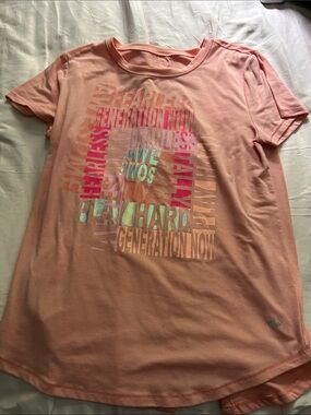 Girls' Coral Pink 'Play Hard' Graphic Tee